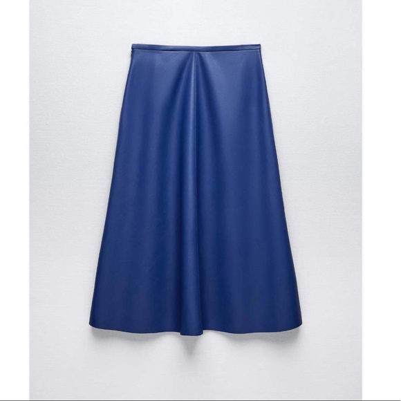 NWT Zara Woman Faux Leather Layered Blue Midi Skirt Size XL - Picture 2 of 12